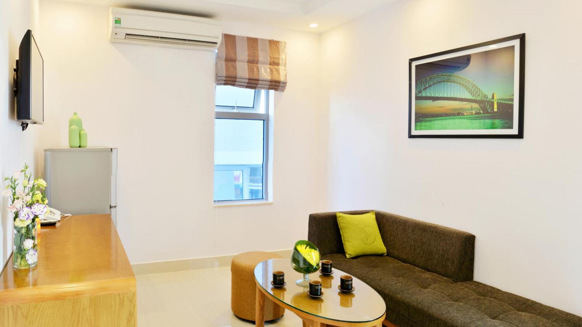 Ronal Hotel Da Nang Buitenkant foto