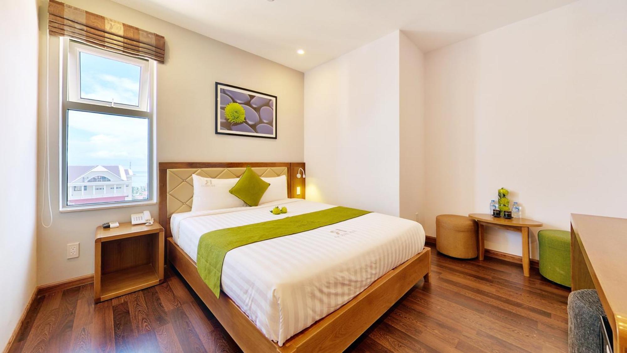 Ronal Hotel Da Nang Buitenkant foto