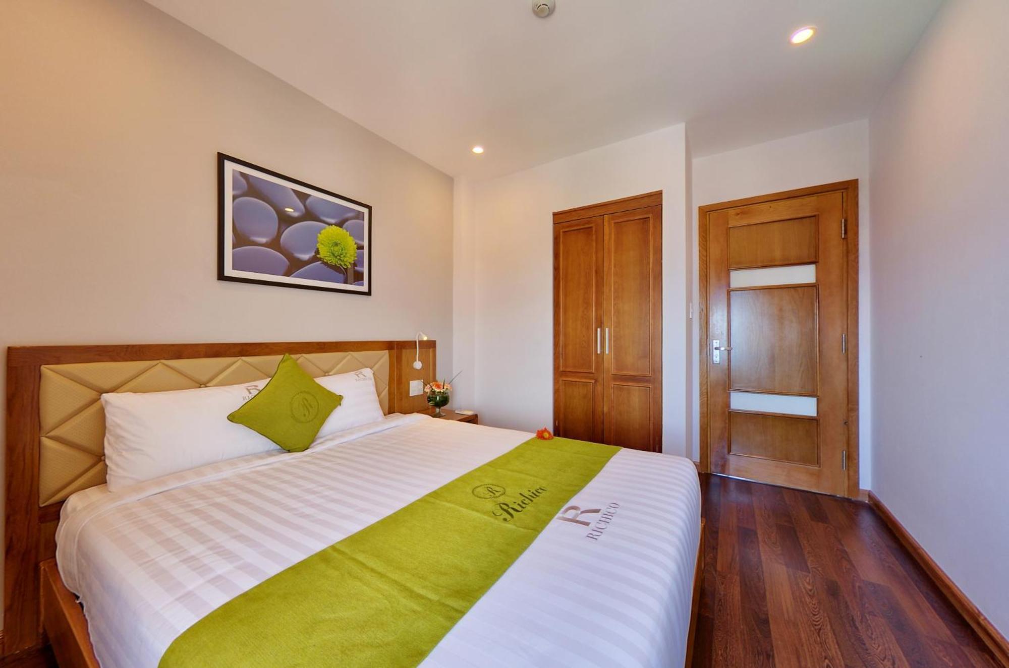 Ronal Hotel Da Nang Buitenkant foto